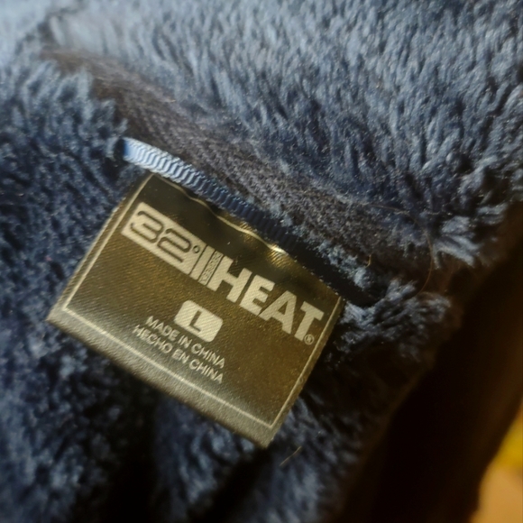 Faux Fur Blue Zip Up - Picture 6 of 7